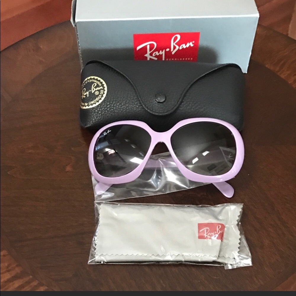 Authentic New Ray Ban Oval Lilac Sunglasses